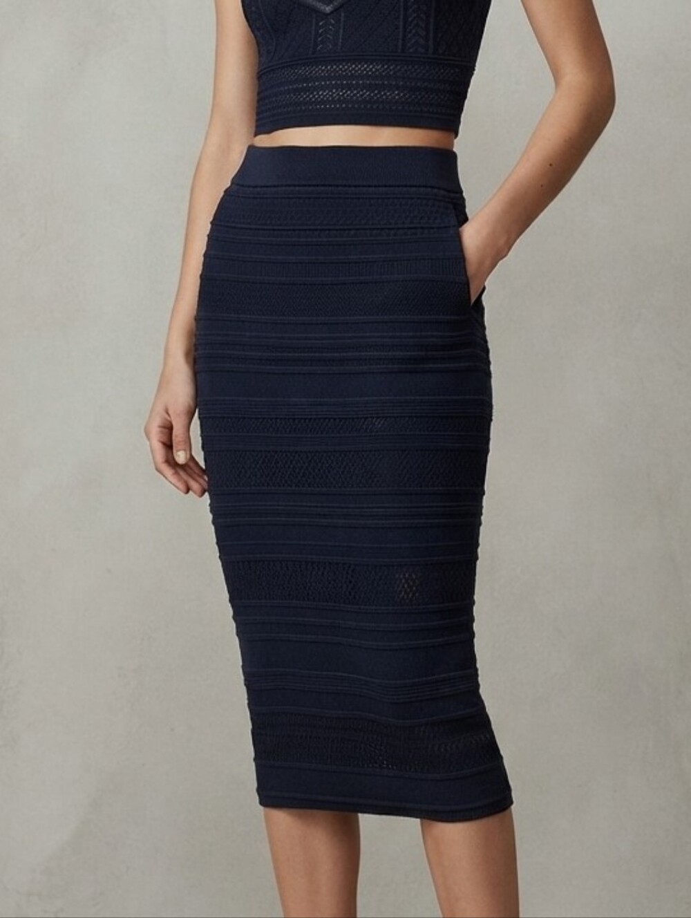 Aritzia Babaton Pointelle Skirt Black Pencil Skirt Knit Sz L Professional Preppy